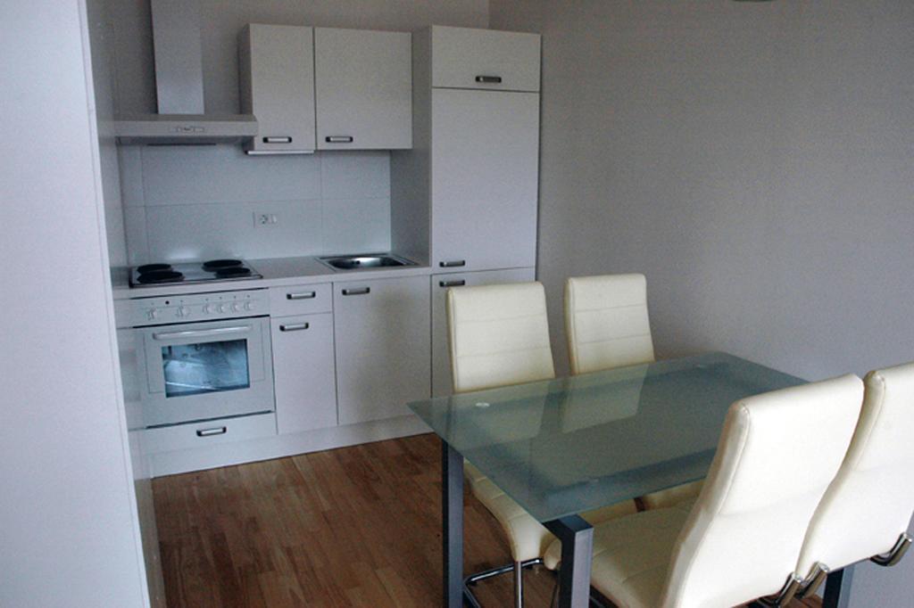 Ai Apartments Любляна Экстерьер фото