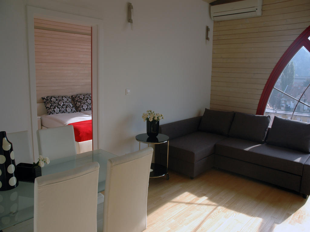 Ai Apartments Любляна Номер фото