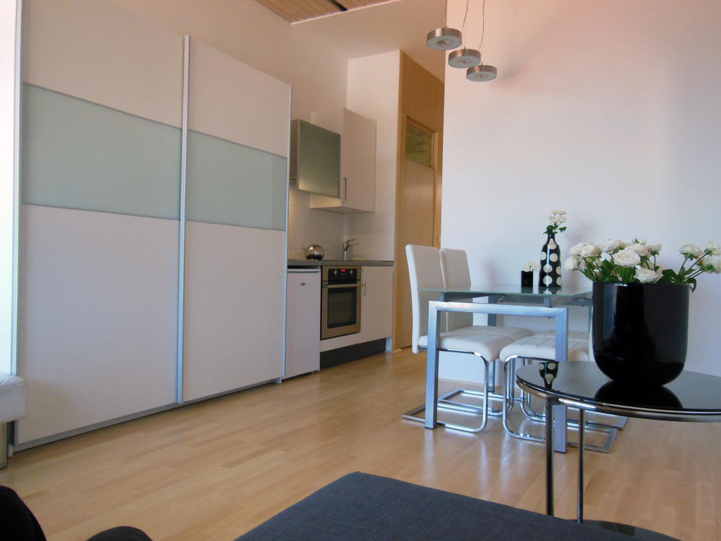 Ai Apartments Любляна Номер фото